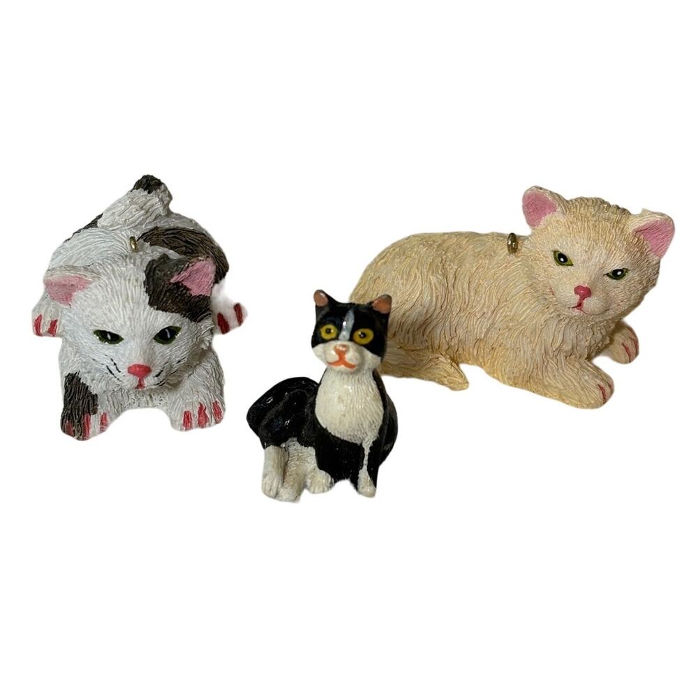 Vintage Miniature Cat Kitten Resin Figurines Ornaments‎